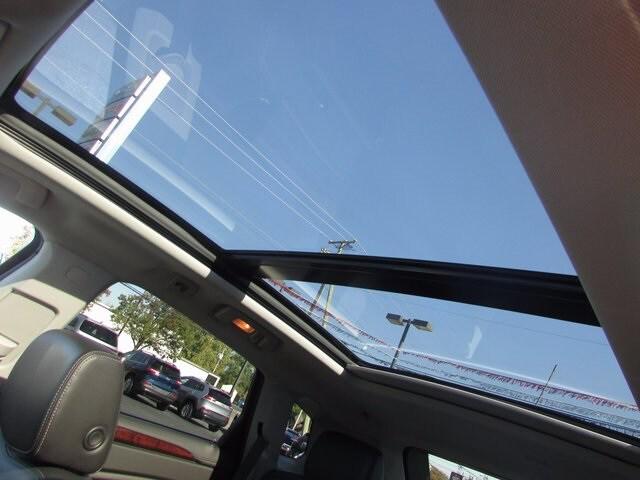 2015 Cadillac SRX Luxury Collection 2015 Cadillac SRX Luxury Collection