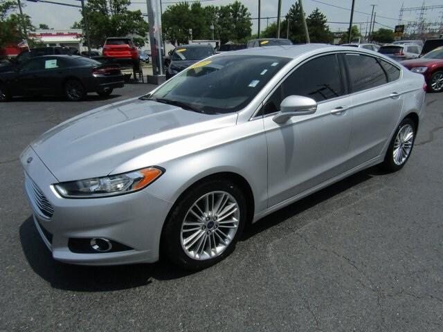 2015 Ford Fusion SE 2015 Ford Fusion SE