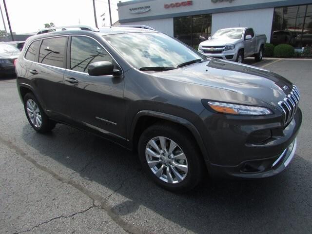 2018 Jeep Cherokee Overland 4x4 2018 Jeep Cherokee Overland 4x4