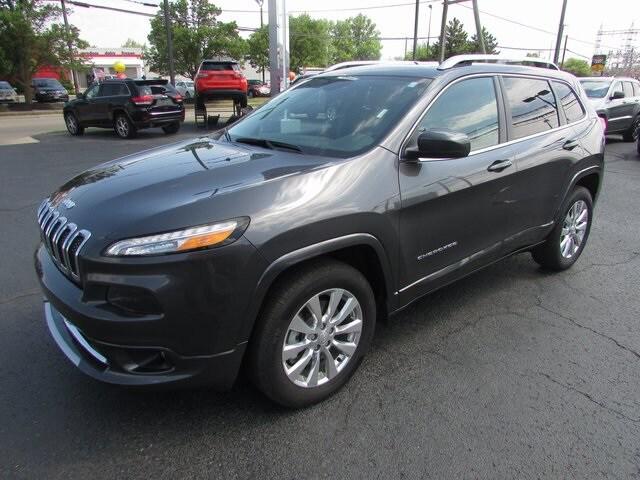 2018 Jeep Cherokee Overland 4x4 2018 Jeep Cherokee Overland 4x4