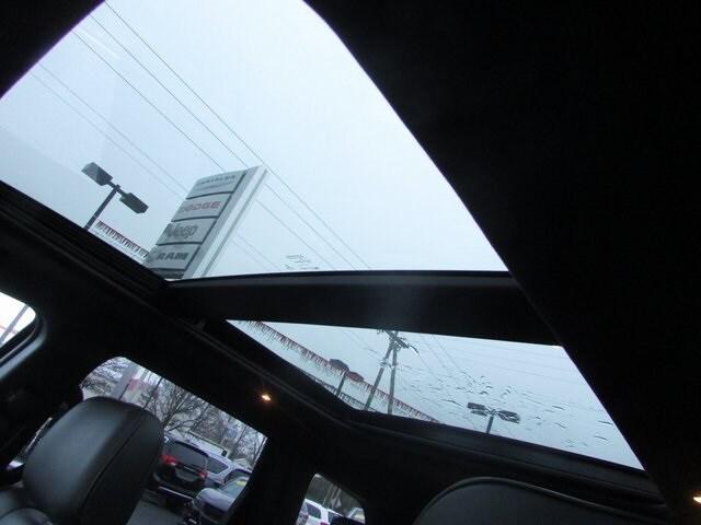 2016 Jeep Grand Cherokee Summit 2016 Jeep Grand Cherokee Summit