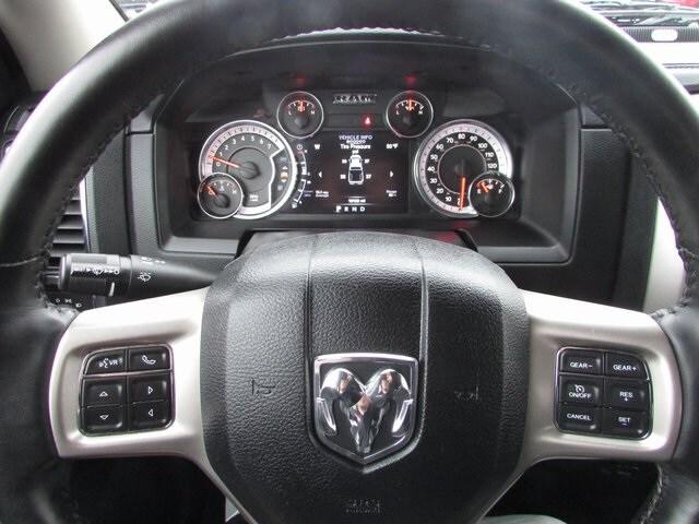 2016 RAM 1500 Laramie 2016 RAM 1500 Laramie