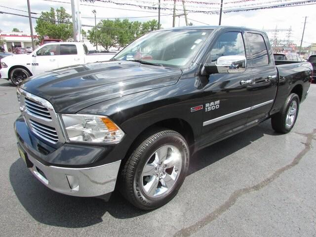2016 RAM 1500 SLT 2016 RAM 1500 SLT
