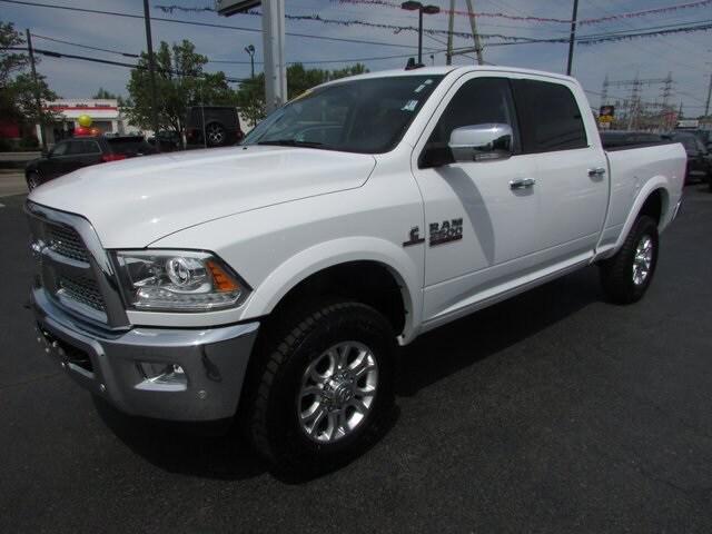 2016 RAM 2500 Laramie 2016 RAM 2500 Laramie