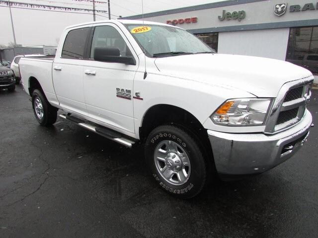 2017 RAM 2500 SLT Crew Cab 4x4 64 Box 2017 RAM 2500 SLT Crew Cab 4x4 64 Box