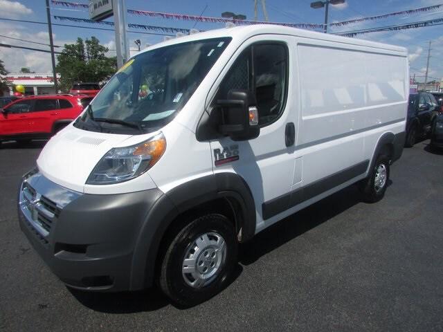 2017 RAM ProMaster 1500 Cargo Van Low Roof 136 WB 2017 RAM ProMaster 1500 Cargo Van Low Roof 136 WB