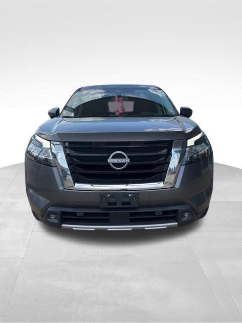 2022 Nissan Pathfinder Platinum 2WD