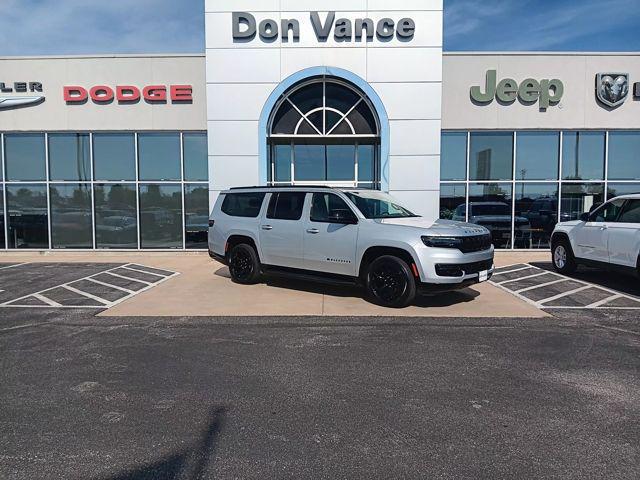 2024 Wagoneer Wagoneer L Series II Carbide 4x4 2024 Wagoneer Wagoneer L Series II Carbide 4x4