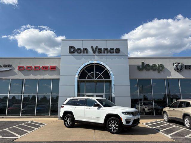 2024 Jeep Grand Cherokee Limited 4x4 2024 Jeep Grand Cherokee Limited 4x4