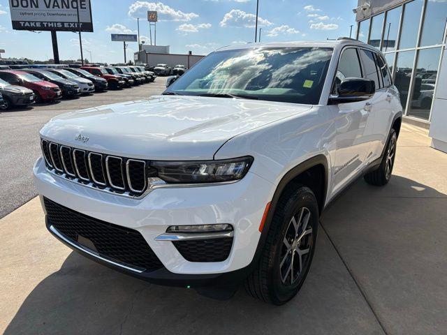 2024 Jeep Grand Cherokee Limited 4x4 2024 Jeep Grand Cherokee Limited 4x4