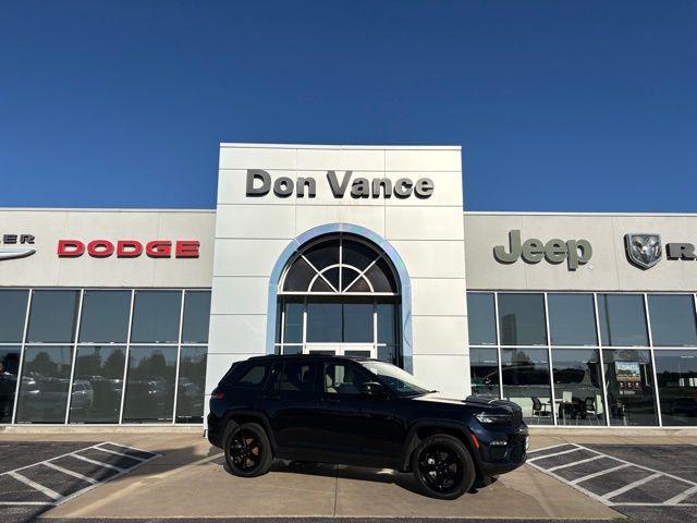 2024 Jeep Grand Cherokee Limited 4x4 2024 Jeep Grand Cherokee Limited 4x4