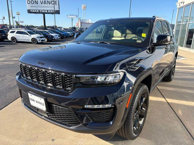 2024 Jeep Grand Cherokee Limited 4x4 2024 Jeep Grand Cherokee Limited 4x4