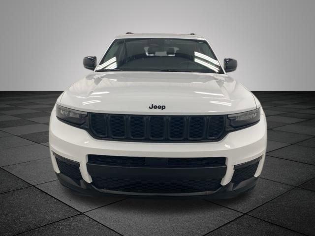 2022 Jeep Grand Cherokee L Limited 4x4 2022 Jeep Grand Cherokee L Limited 4x4