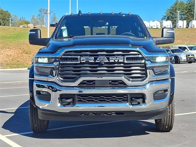 2025 RAM 5500 Chassis Tradesman/Big Horn