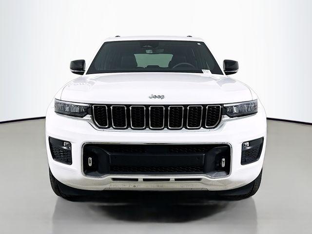 2023 Jeep Grand Cherokee Overland 4x2
