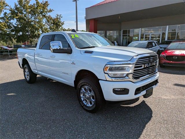 2024 RAM 2500 Laramie Crew Cab 4x4 64 Box
