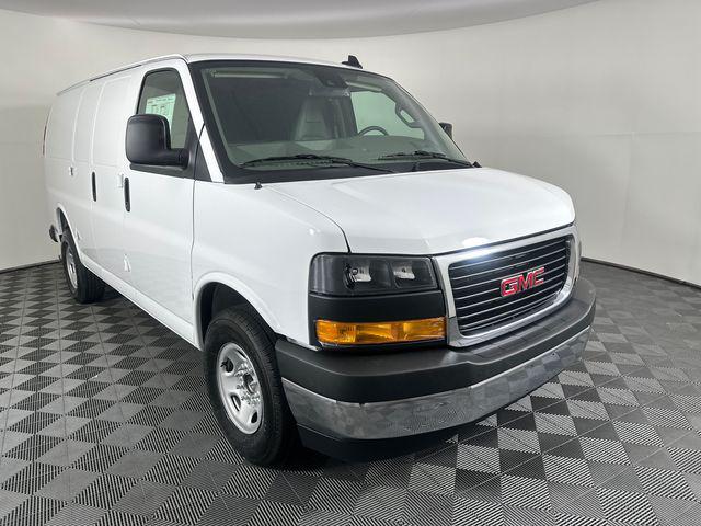 2025 GMC Savana Cargo RWD 2500 Regular Wheelbase Work Van
