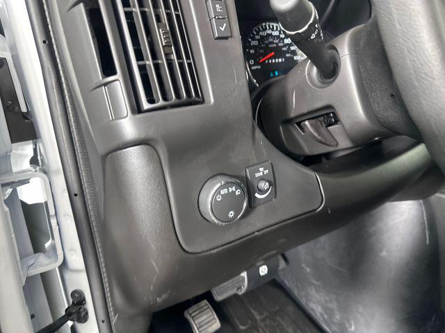 2025 GMC Savana Cargo RWD 2500 Regular Wheelbase Work Van