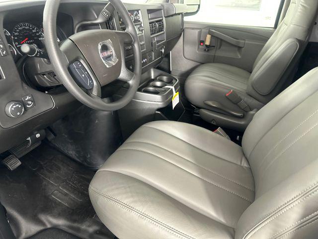 2025 GMC Savana Cargo RWD 2500 Regular Wheelbase Work Van