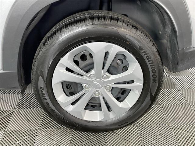 2025 Chevrolet Trax FWD LS