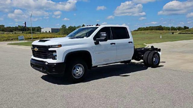 2026 Chevrolet Silverado 3500HD Chassis Work Truck