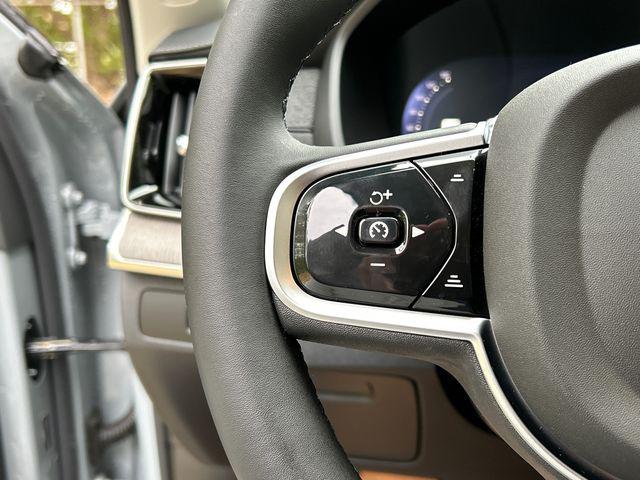 2026 Volvo XC90 B6 Ultra 7-Seater