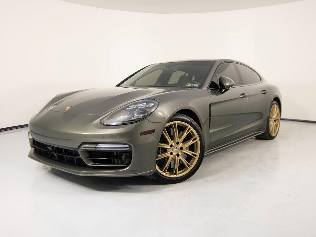 /2023 Porsche Panamera