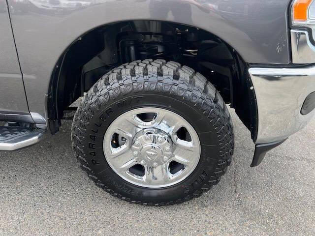 2020 Jeep Ram 2500 Big Horn Crew Cab 4X4 6'4" Box