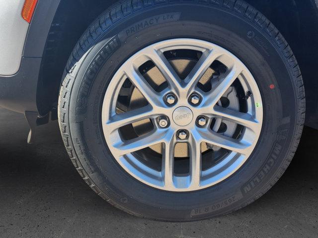2025 Jeep Grand Cherokee Laredo X 4x4