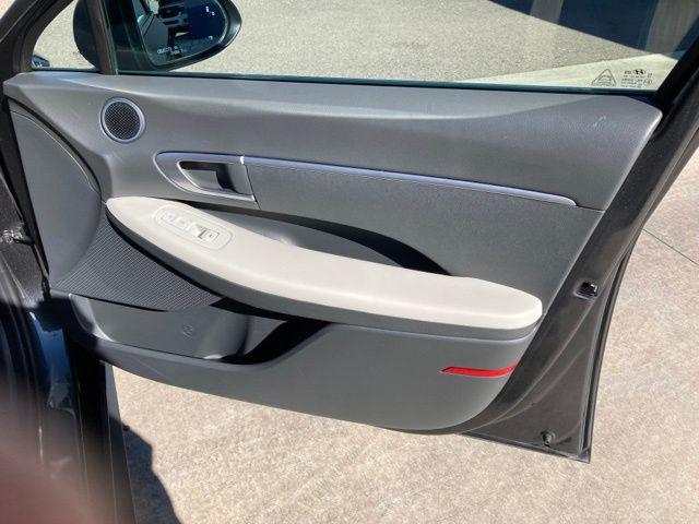 2023 Hyundai Sonata SE