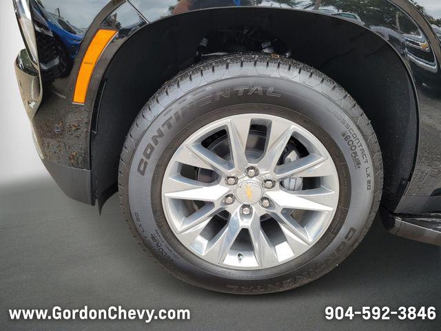 2025 Chevrolet Suburban 2WD Premier