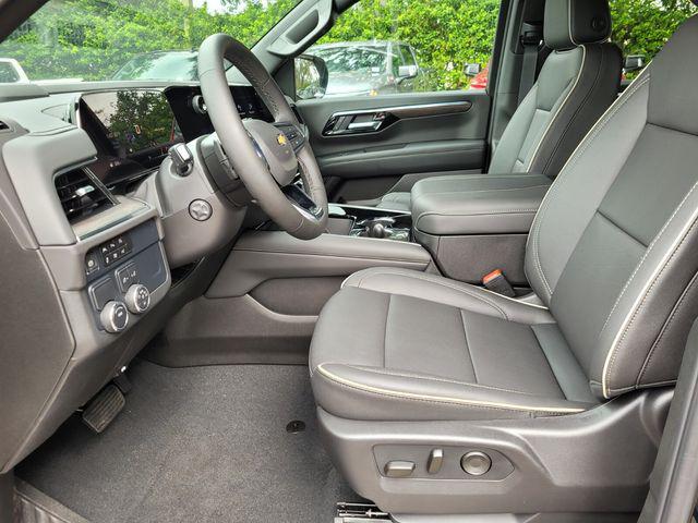 2025 Chevrolet Suburban 2WD Premier