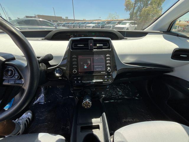 2022 Toyota Prius L