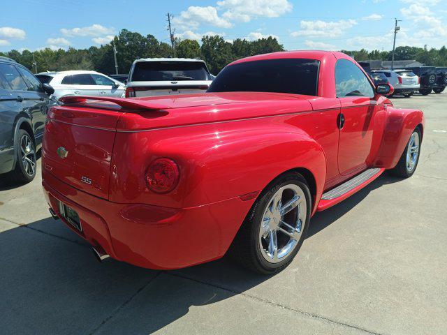 2004 Chevrolet SSR LS