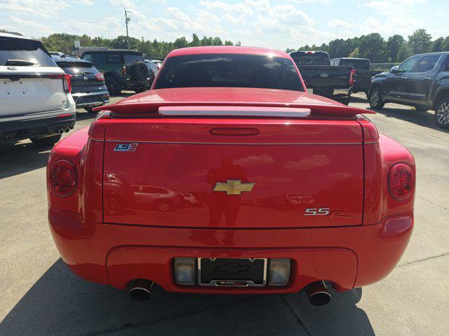 2004 Chevrolet SSR LS