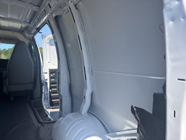 2024 GMC Savana Cargo RWD 2500 Regular Wheelbase Work Van