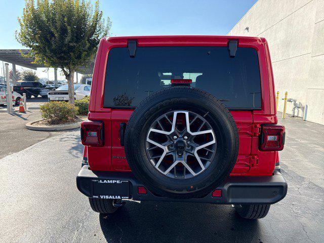 2025 Jeep Wrangler 4-Door Sahara 4x4