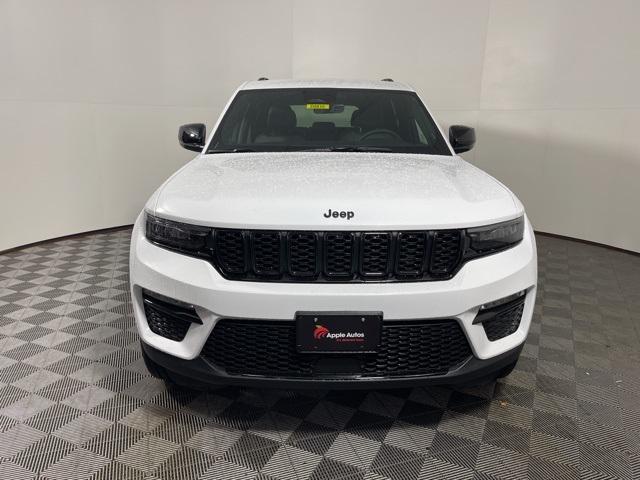 2025 Jeep Grand Cherokee GRAND CHEROKEE LIMITED 4X4 2025 Jeep Grand Cherokee GRAND CHEROKEE LIMITED 4X4