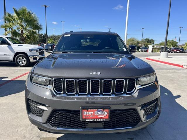 2025 Jeep Grand Cherokee GRAND CHEROKEE LAREDO X 4X2