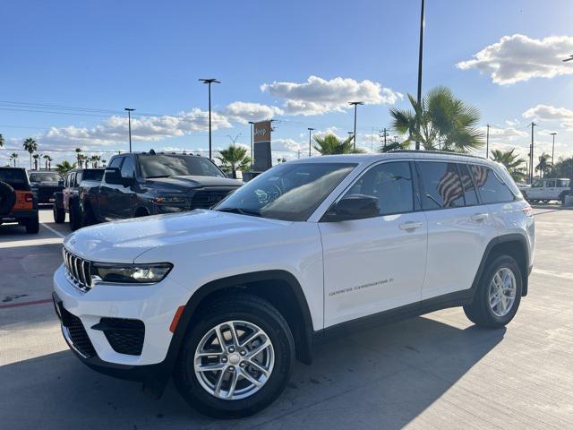 2025 Jeep Grand Cherokee GRAND CHEROKEE LAREDO X 4X2 2025 Jeep Grand Cherokee GRAND CHEROKEE LAREDO X 4X2