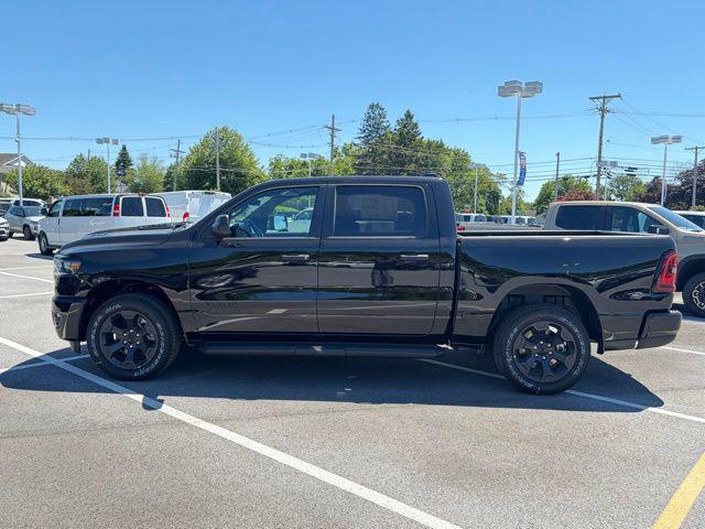 2026 RAM Ram 1500 RAM 1500 EXPRESS CREW CAB 4X4 57 BOX 2026 RAM Ram 1500 RAM 1500 EXPRESS CREW CAB 4X4 57 BOX