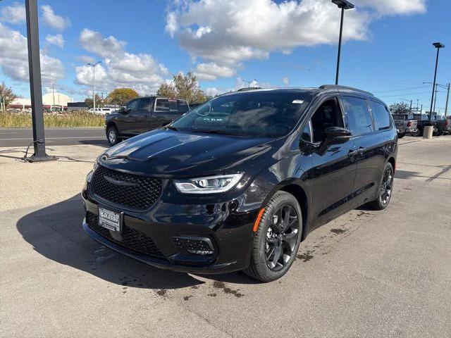 2026 Chrysler Pacifica PACIFICA LIMITED 2026 Chrysler Pacifica PACIFICA LIMITED