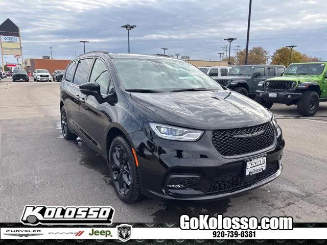 2026 Chrysler Pacifica PACIFICA LIMITED AWD