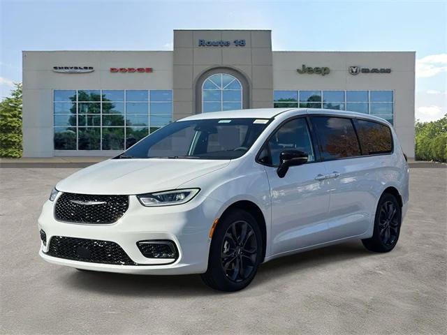 2026 Chrysler Pacifica PACIFICA SELECT