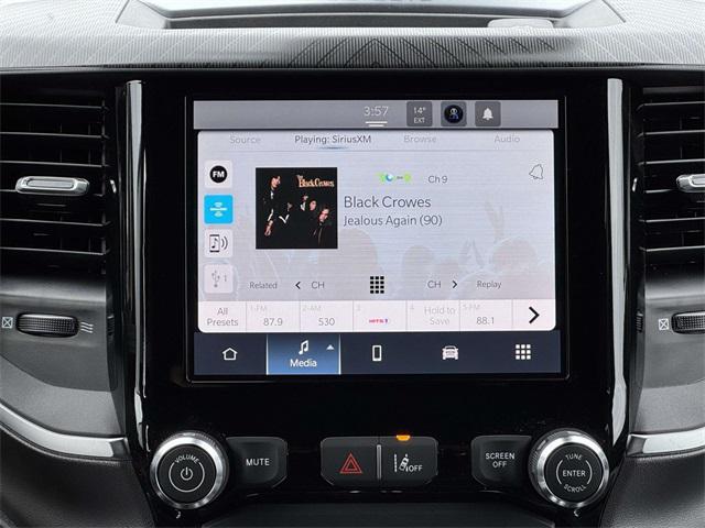 2025 RAM 1500 Tradesman Crew Cab 4x4 57 Box 2025 RAM 1500 Tradesman Crew Cab 4x4 57 Box