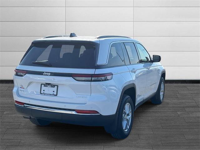 2025 Jeep Grand Cherokee GRAND CHEROKEE LAREDO X 4X4