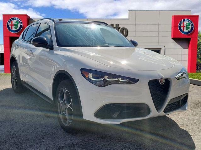 2025 Alfa Romeo Stelvio STELVIO AWD 2025 Alfa Romeo Stelvio STELVIO AWD
