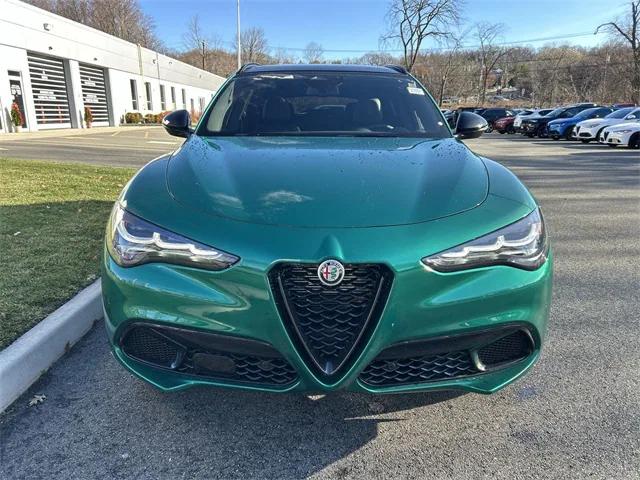 2025 Alfa Romeo Stelvio STELVIO INTENSA AWD 2025 Alfa Romeo Stelvio STELVIO INTENSA AWD