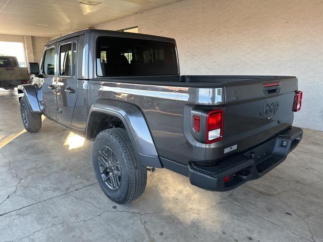 2026 Jeep Gladiator GLADIATOR SPORT S 4X4 2026 Jeep Gladiator GLADIATOR SPORT S 4X4