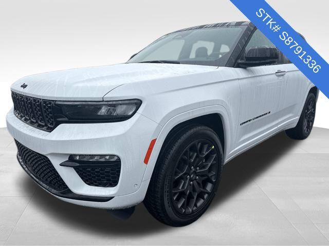 2025 Jeep Grand Cherokee GRAND CHEROKEE SUMMIT RESERVE 4X4 2025 Jeep Grand Cherokee GRAND CHEROKEE SUMMIT RESERVE 4X4
